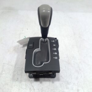 2013 HOLDEN CAPTIVA GEAR STICK SHIFTER