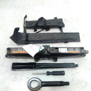 2013 HOLDEN CAPTIVA JACK TOOL KIT