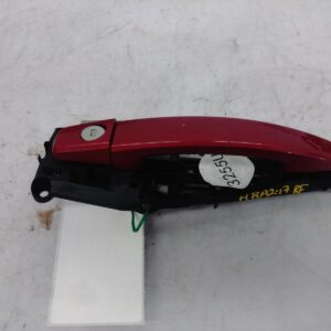 2013 HOLDEN BARINA DOOR HANDLE