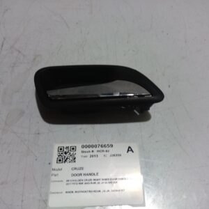 2013 HOLDEN CRUZE DOOR HANDLE