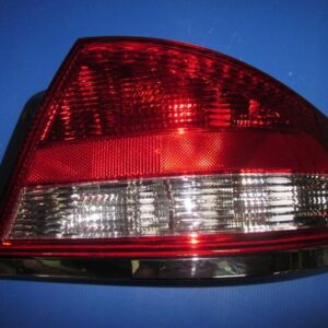 2002 FORD FALCON RIGHT TAILLIGHT