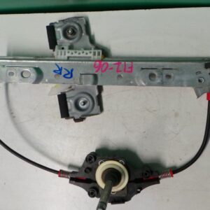 2010 FORD FIESTA RIGHT REAR WINDOW REG MOTOR