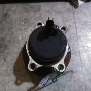 2017 FORD FOCUS LEFT REAR HUB ASSEMBLY