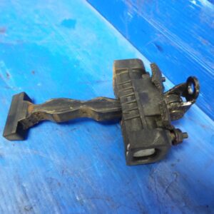 2011 FORD FALCON DOOR HINGE RUNNER