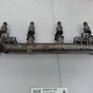 2003 HOLDEN VECTRA INJECTION RAIL