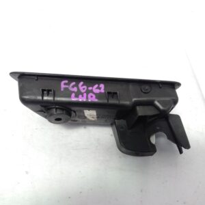 2011 FORD FALCON DOOR HANDLE