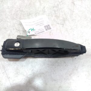 2013 HOLDEN CAPTIVA DOOR HANDLE