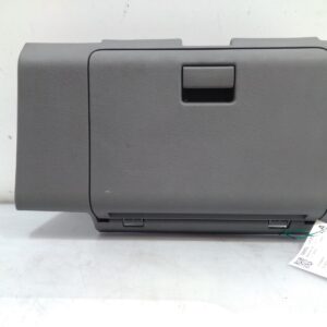 2013 HOLDEN COLORADO GLOVE BOX