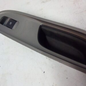 2014 HOLDEN COMMODORE POWER DOOR WINDOW SWITCH