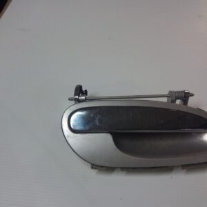 2001 HOLDEN COMMODORE DOOR HANDLE