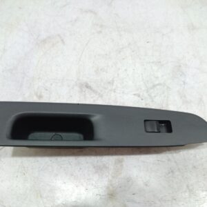 2012 HOLDEN COLORADO POWER DOOR WINDOW SWITCH