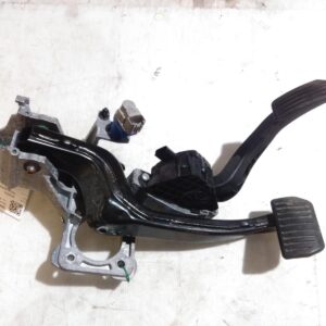 2015 FORD MONDEO PEDAL ASSEMBLY