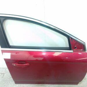 2013 FORD MONDEO RIGHT FRONT DOOR