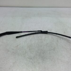 2013 FORD FOCUS WIPER ARM