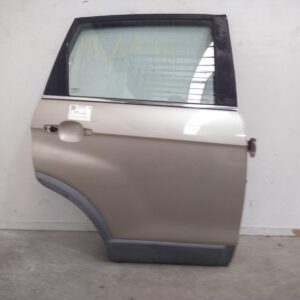 2011 HOLDEN CAPTIVA RIGHT REAR DOOR SLIDING