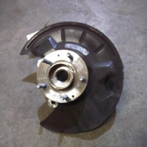 2018 HOLDEN COMMODORE LEFT FRONT HUB ASSEMBLY