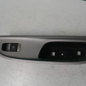 2014 HOLDEN COMMODORE POWER DOOR WINDOW SWITCH