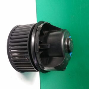 2013 FORD FOCUS HEATER FAN MOTOR