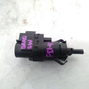 2015 FORD FIESTA MISC SWITCH RELAY