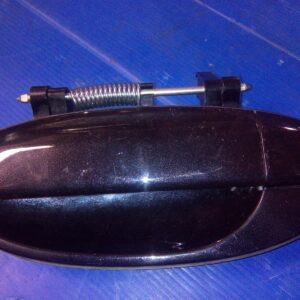 2011 HOLDEN BARINA DOOR HANDLE