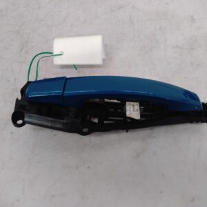 2014 HOLDEN COMMODORE DOOR HANDLE