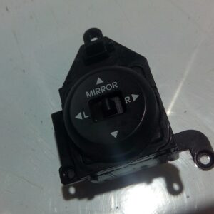 2010 HYUNDAI I30 MISC SWITCH RELAY