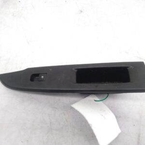 2017 HOLDEN TRAILBLAZER POWER DOOR WINDOW SWITCH