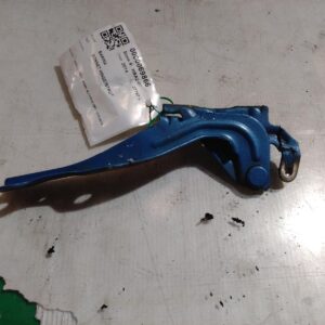 2014 HOLDEN BARINA BONNET HINGE STRUT