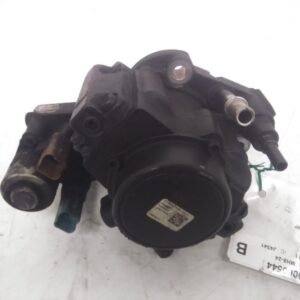 2011 FORD MONDEO INJECTOR PUMP