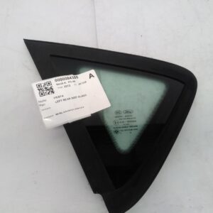 2013 FORD FIESTA LEFT REAR SIDE GLASS