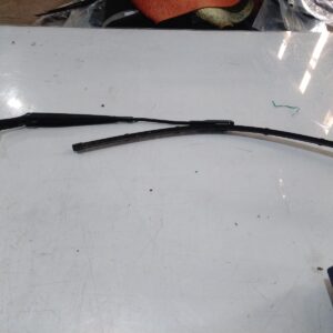 2015 FORD MONDEO WIPER ARM