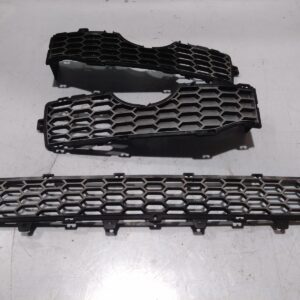 2008 HOLDEN CAPTIVA GRILLE