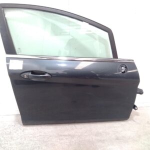 2012 FORD FIESTA RIGHT FRONT DOOR