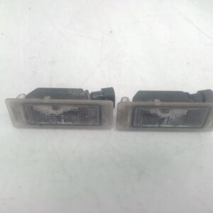 2016 HOLDEN COMMODORE NUMBER PLATE LAMP