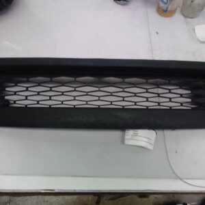 2012 HOLDEN CRUZE GRILLE