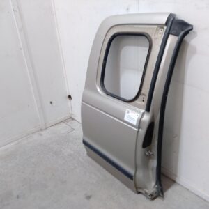 2006 FORD COURIER RIGHT REAR DOOR SLIDING