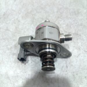 2009 HOLDEN COMMODORE FUEL PUMP