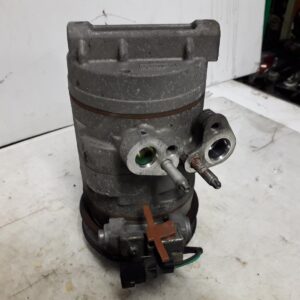 2012 FORD FALCON AC COMPRESSOR