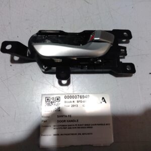 2013 HYUNDAI SANTA FE DOOR HANDLE