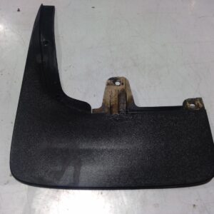 2013 HOLDEN COLORADO MUD FLAP