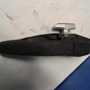 2009 HOLDEN COMMODORE DOOR HANDLE