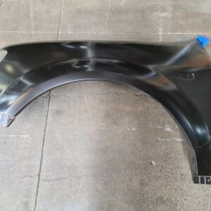 2004 FORD TERRITORY LEFT GUARD