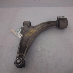 2015 HOLDEN CRUZE RIGHT FRONT LOWER CONTROL ARM