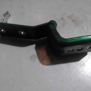 2010 HOLDEN COMMODORE BOOT LID TAILGATE HINGE