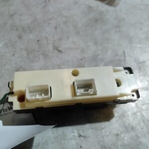 2009 HOLDEN COLORADO POWER DOOR WINDOW SWITCH