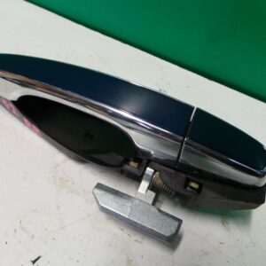 2006 HOLDEN STATESMAN/CAPRICE DOOR HANDLE