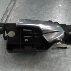 2012 FORD MONDEO DOOR HANDLE