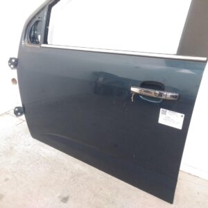 2016 HOLDEN COLORADO LEFT FRONT DOOR