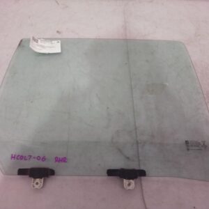 2016 HOLDEN COLORADO RIGHT REAR DOOR WINDOW