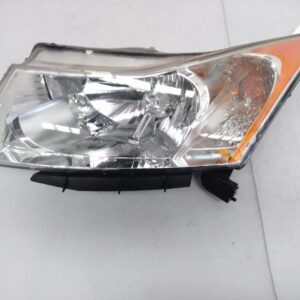 2015 HOLDEN CRUZE LEFT HEADLAMP